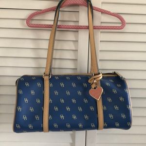 Dooney & Bourke Purse